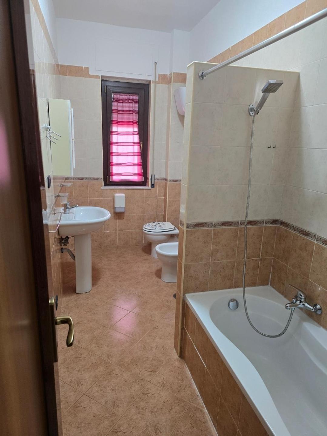B&B Bella Vista クロトーネ エクステリア 写真